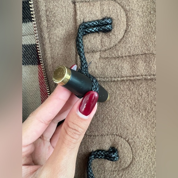 Authentic Burberry Brit 100% wool coat US 4 - Picture 16 of 16